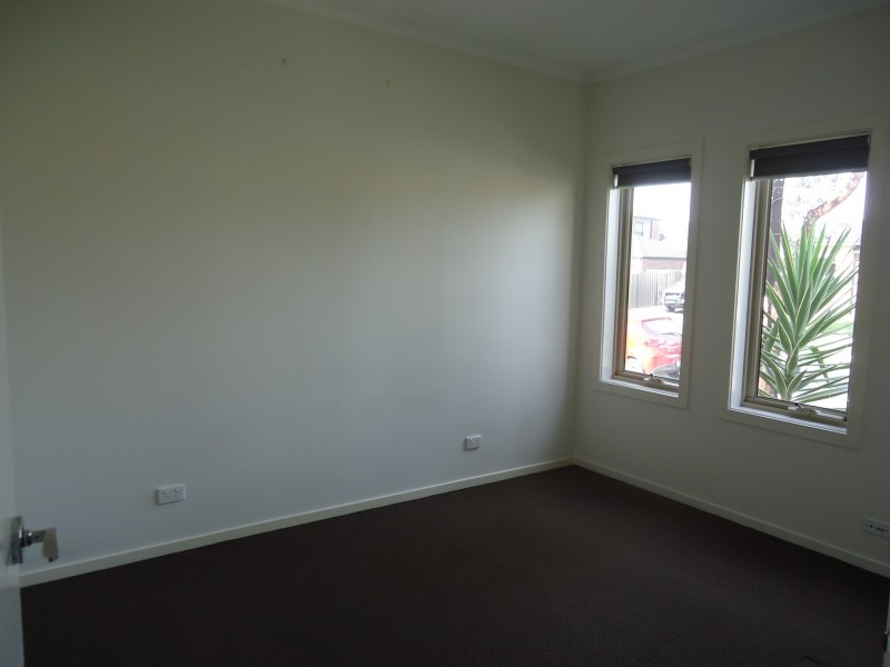 78 Sabel Drive, Cranbourne North VIC 3977