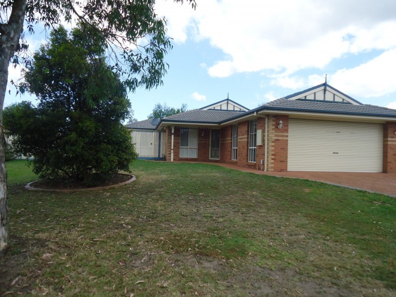 20 Charles Condor Place, Berwick VIC 3806