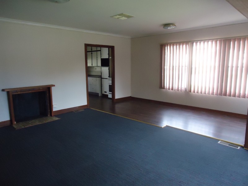 1 Hibiscus Court, Doveton VIC 3177