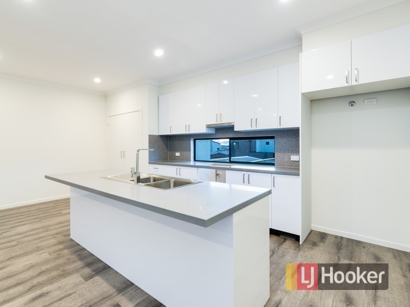 55 Botanic Drive, Pakenham VIC 3810
