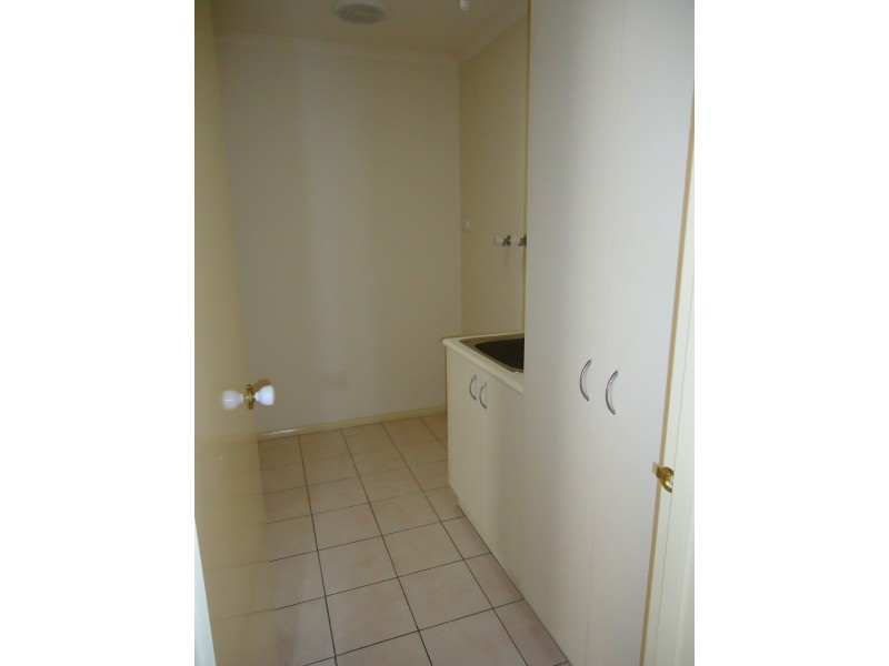 Unit 13/96 Botanical Grove, Doveton VIC 3177