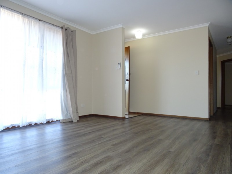 2/41 David Collins Drive, Endeavour Hills VIC 3802