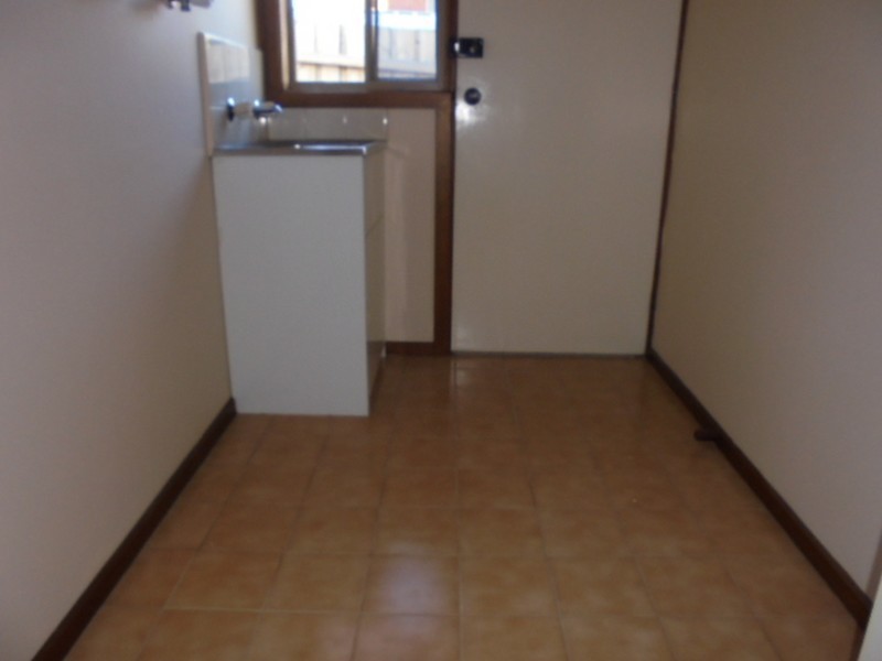 2/41 David Collins Drive, Endeavour Hills VIC 3802