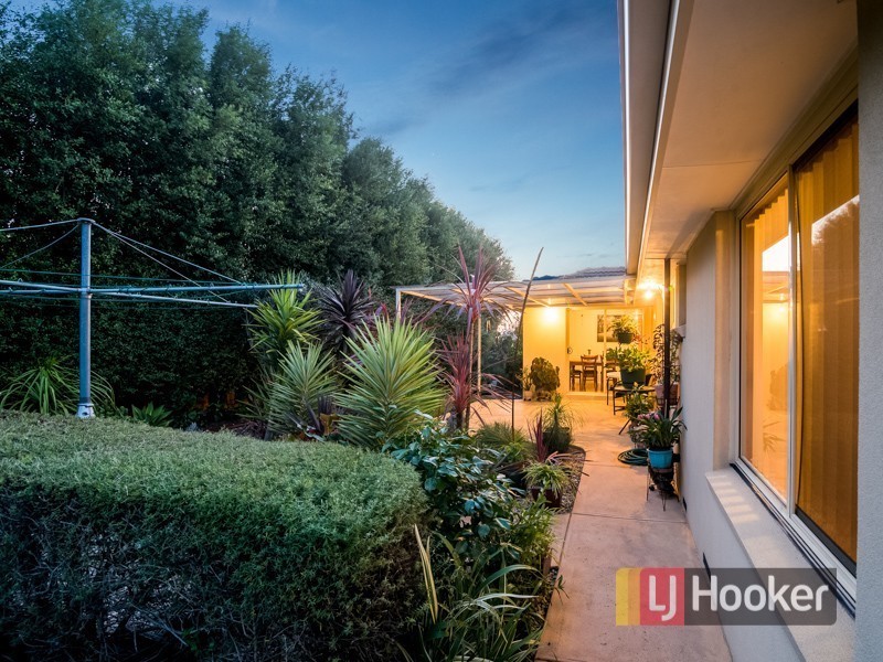 12 Brougham close, Eumemmerring VIC 3177