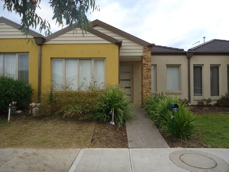 84 Sabel Drive, Cranbourne North VIC 3977