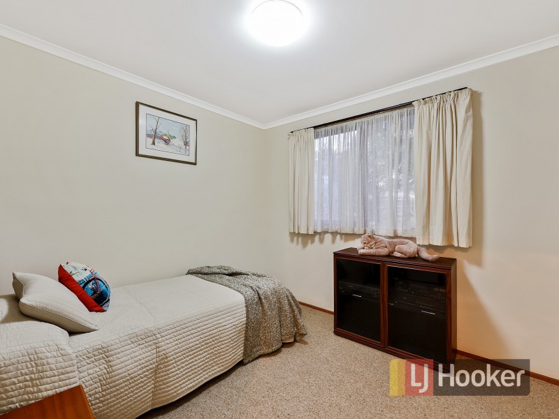 6 Avenel Place, Endeavour Hills VIC 3802