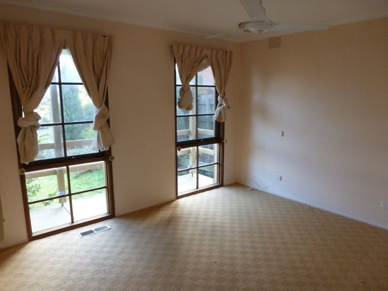 4 Bligh Court, Endeavour Hills VIC 3802