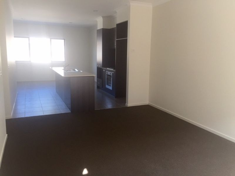 10/6 Huckson Street, Dandenong South VIC 3175