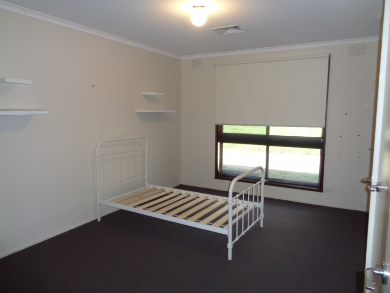 161 Grices Road, Clyde North VIC 3978