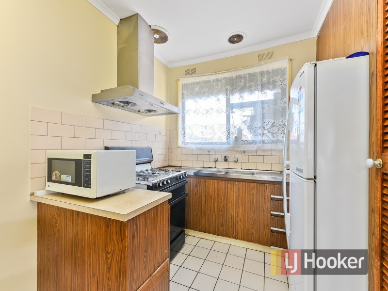 1/36 Canberra Avenue, Dandenong VIC 3175