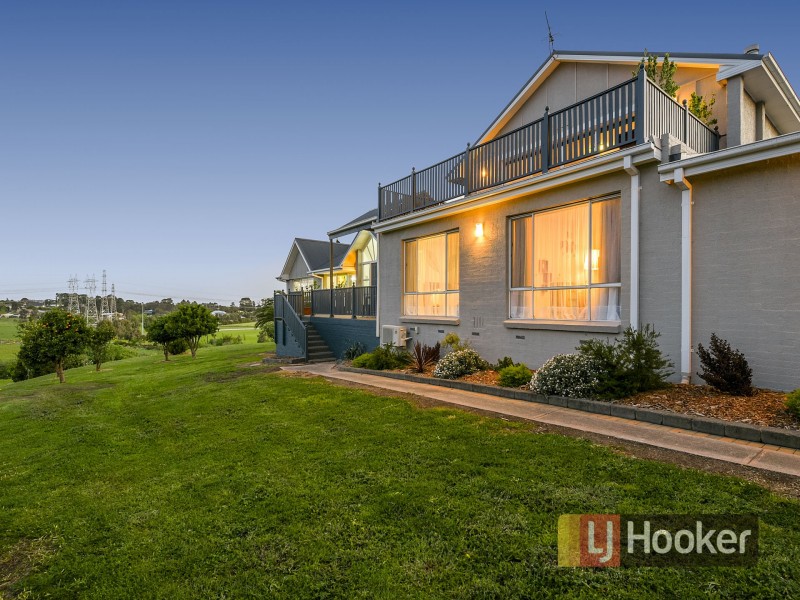 7-8 Maclaine Court, Narre Warren North VIC 3804