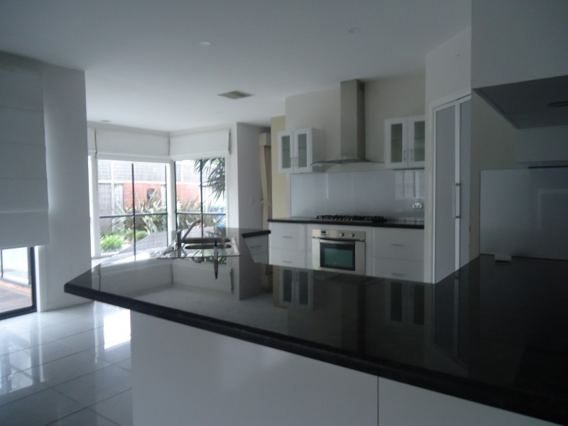 48 The Springs Close, Narre Warren South VIC 3805