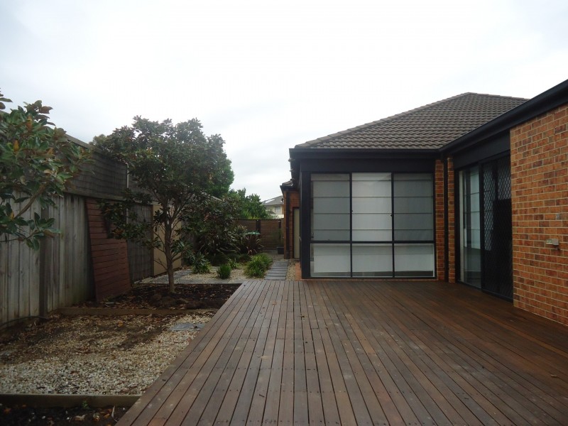 48 The Springs Close, Narre Warren South VIC 3805