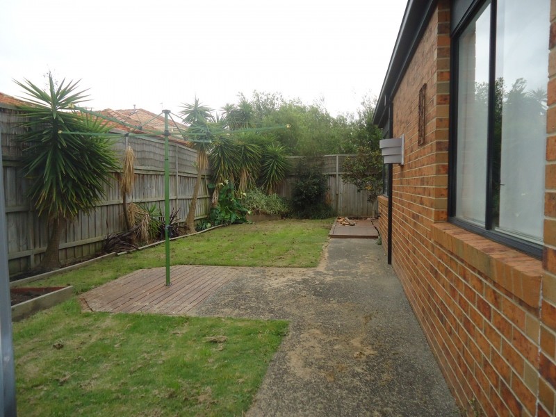 48 The Springs Close, Narre Warren South VIC 3805