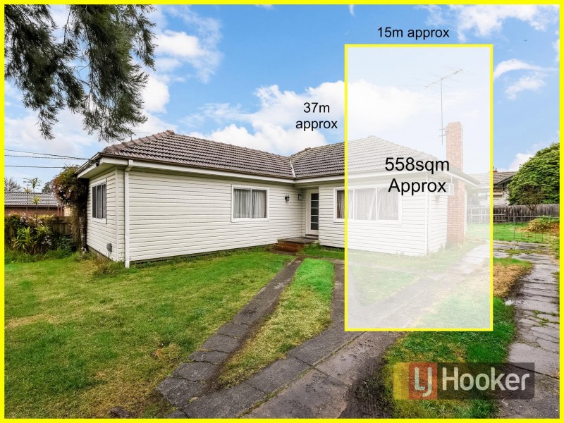 18 Fifth Avenue, Dandenong VIC 3175