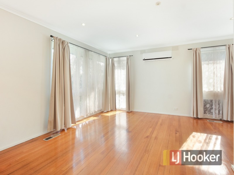 32 Laurel Avenue, Doveton VIC 3177