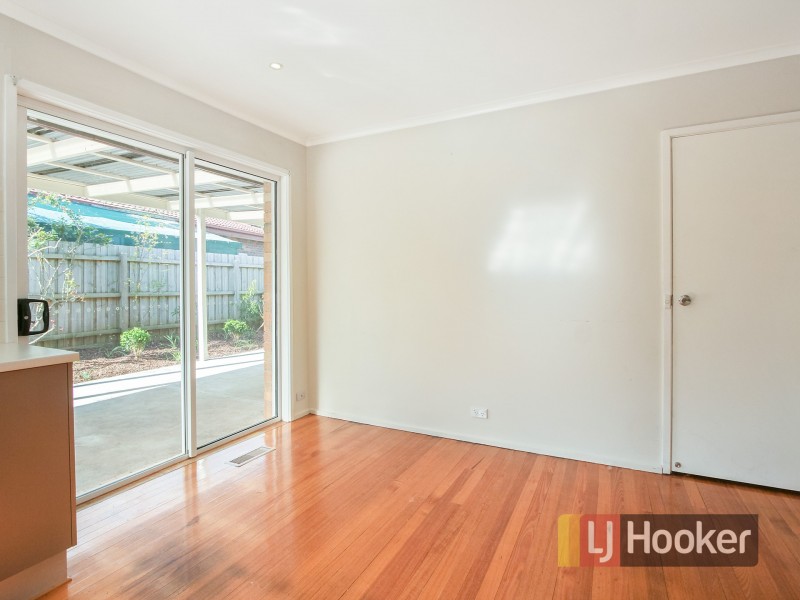 32 Laurel Avenue, Doveton VIC 3177