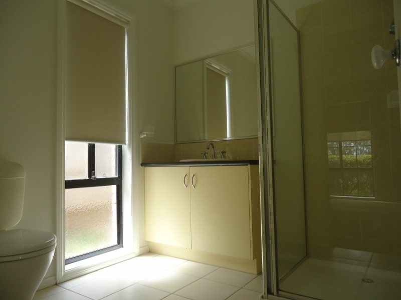 14 Berwick Cranbourne Road, Cranbourne East VIC 3977