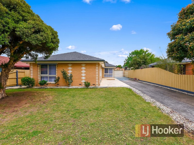 44 Girvan Circuit, Endeavour Hills VIC 3802