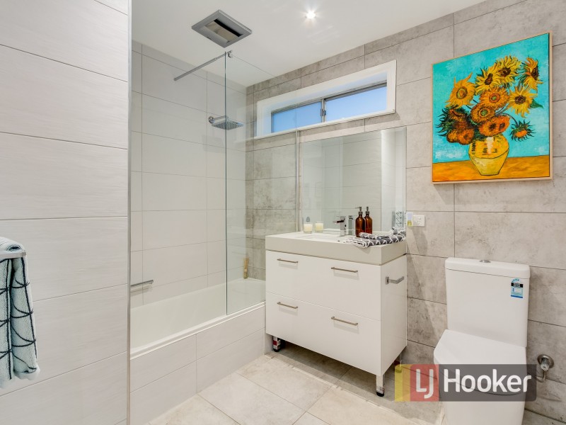 13 Booth Crescent, Dandenong North VIC 3175