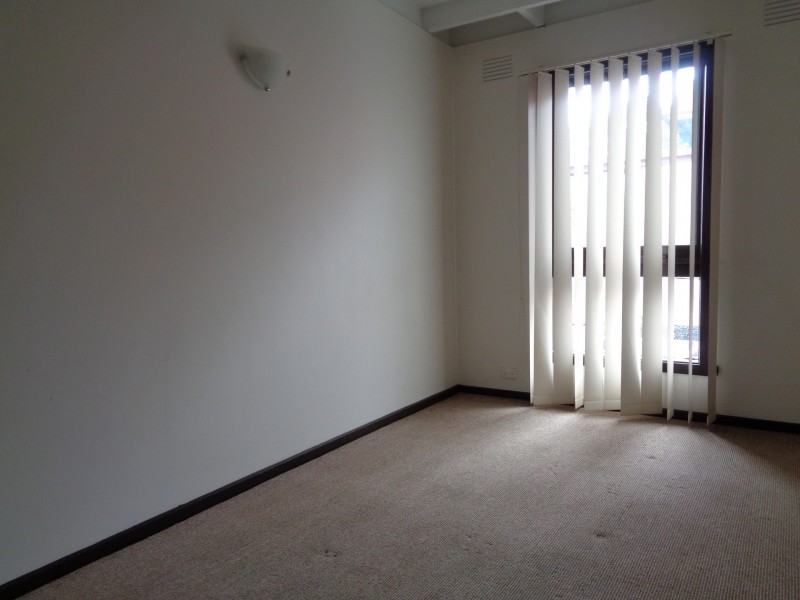 Unit 2/144 Kidds Road, Doveton VIC 3177