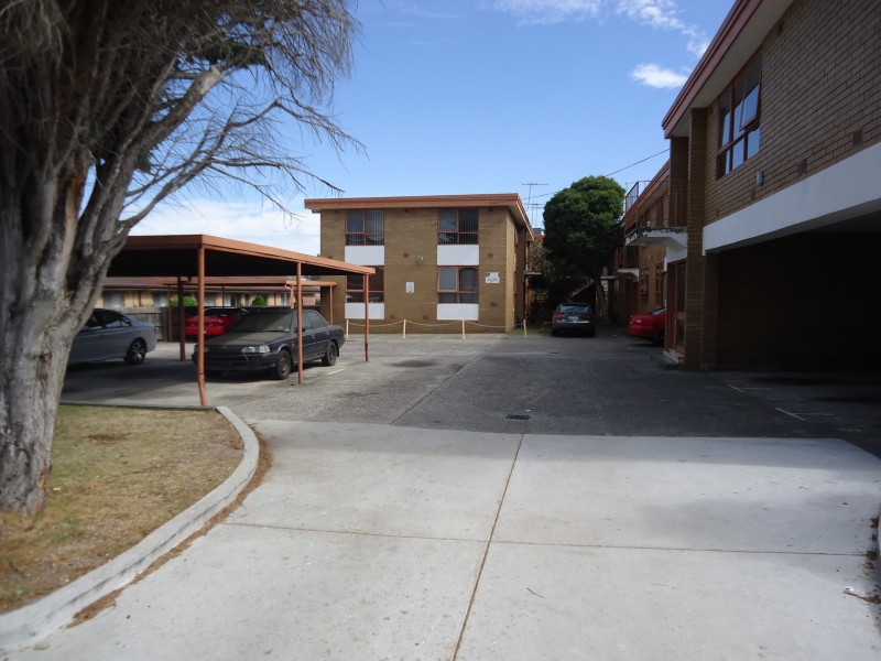 9/81 Potter Street, Dandenong VIC 3175