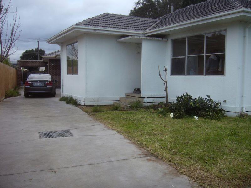 Unit 1/2 Cercis Court, Doveton VIC 3177