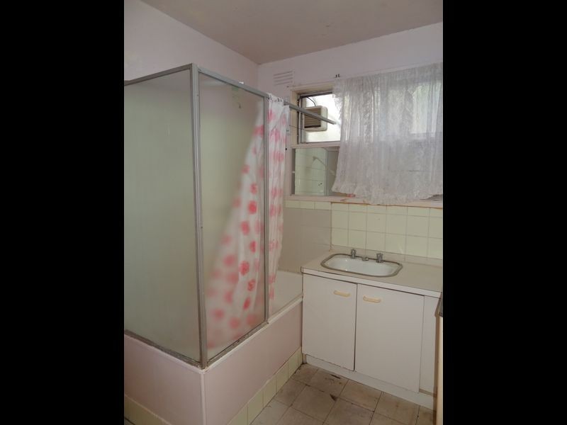 Apartment 1/2 Edith Street, Dandenong VIC 3175