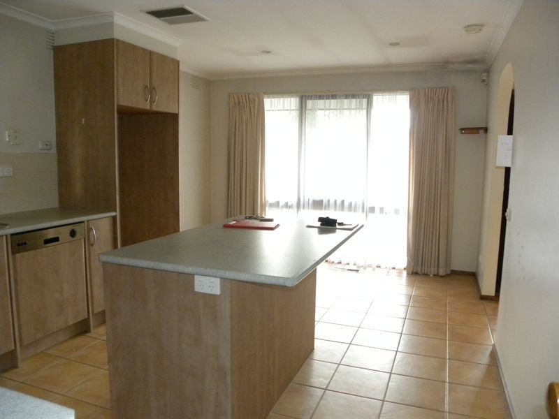 107 Loch Road, Dandenong North VIC 3175