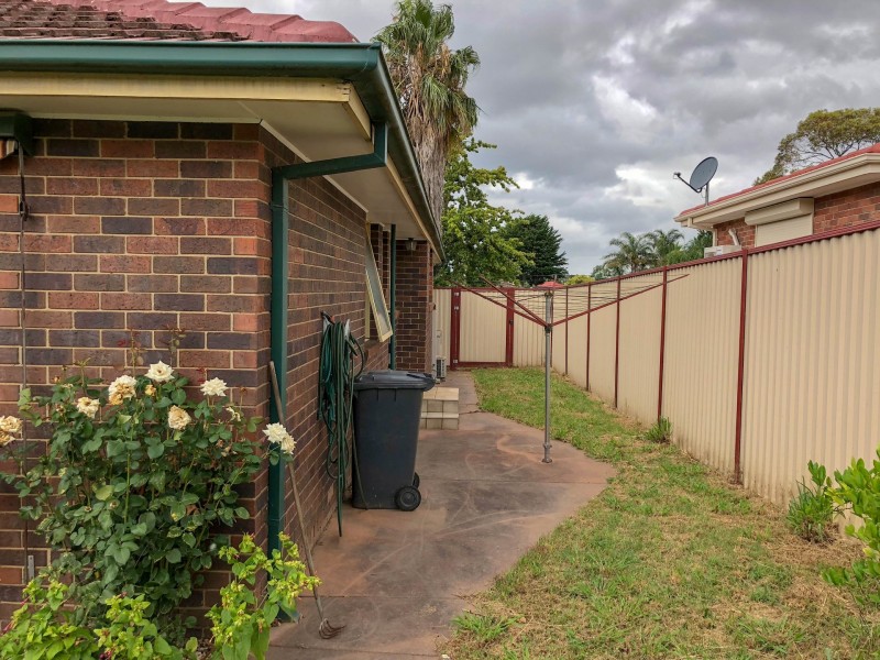 95 John Fawkner Drive, Endeavour Hills VIC 3802