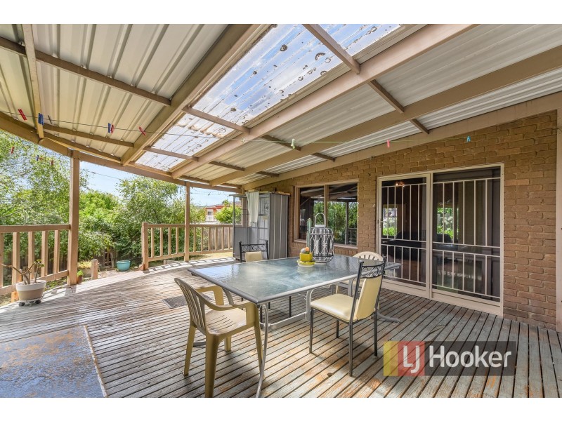 2 Viminalis Court, Endeavour Hills VIC 3802