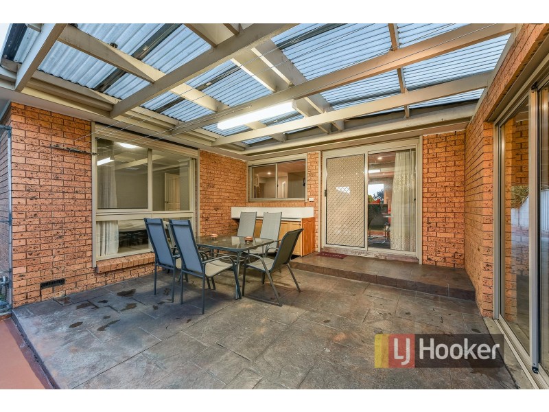 40 De Villiers Drive, Dandenong VIC 3175