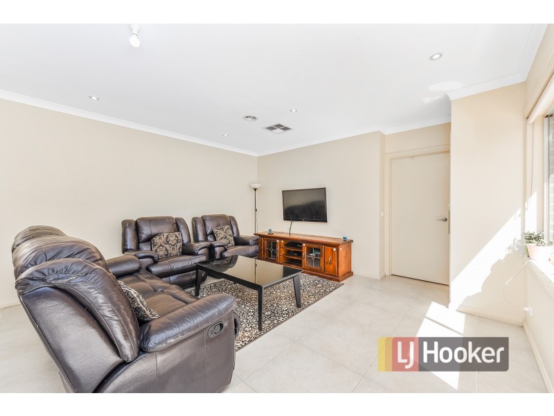 4 Obec Mews, Dandenong VIC 3175
