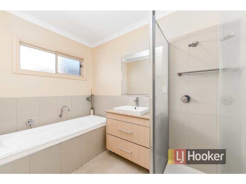 4 Obec Mews, Dandenong VIC 3175