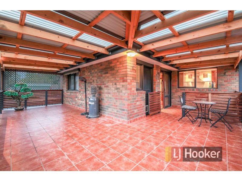 1 Sydney Parkinson Avenue, Endeavour Hills VIC 3802