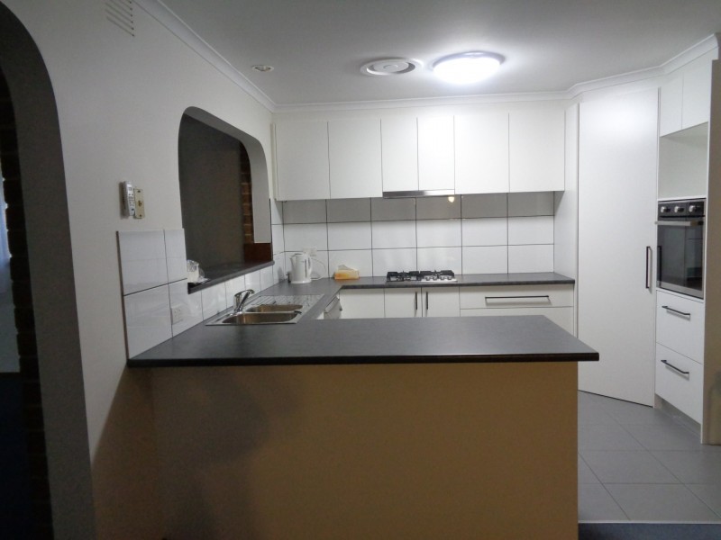 2 Patterson Court, Endeavour Hills VIC 3802