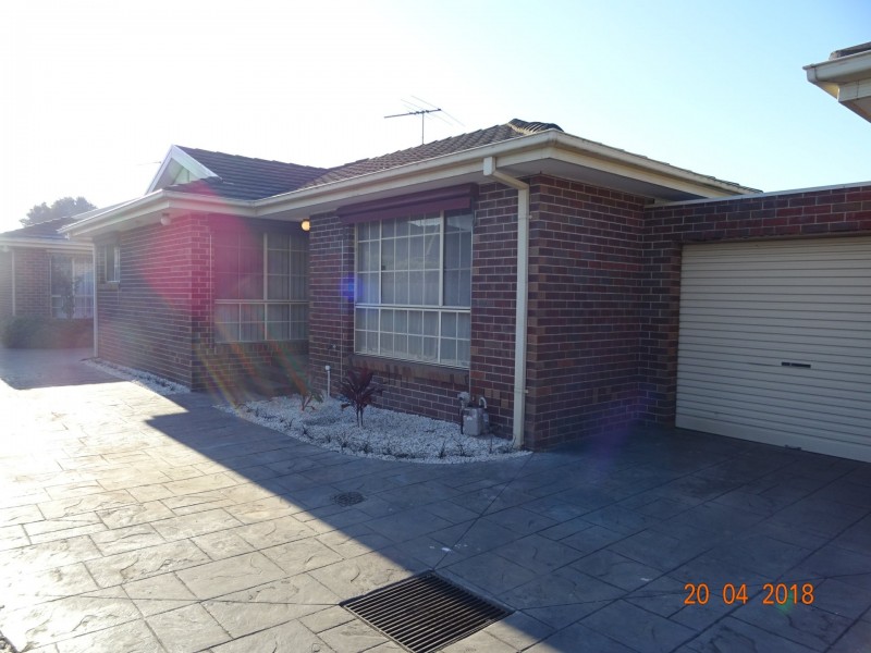 2/107 Langhorne Street, Dandenong VIC 3175