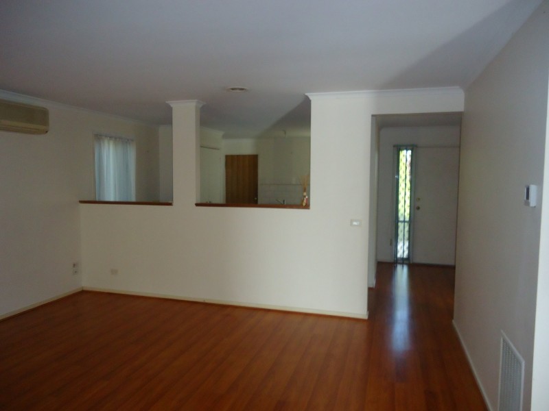 18 Emily Drive, Narre Warren VIC 3805