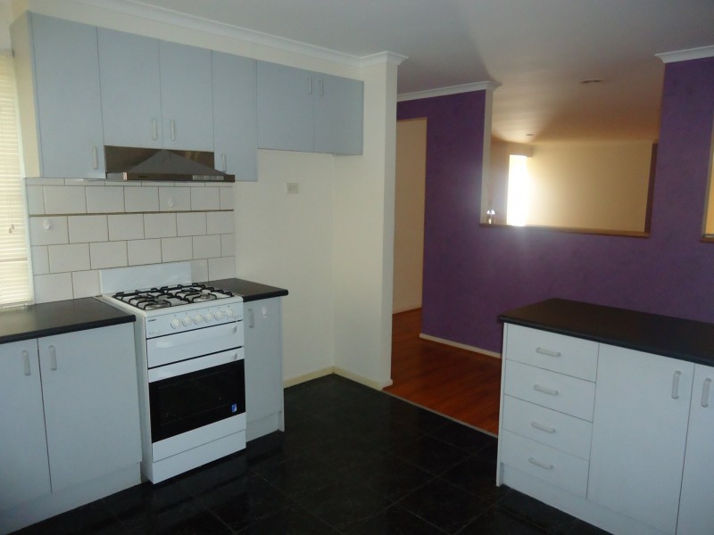 18 Emily Drive, Narre Warren VIC 3805