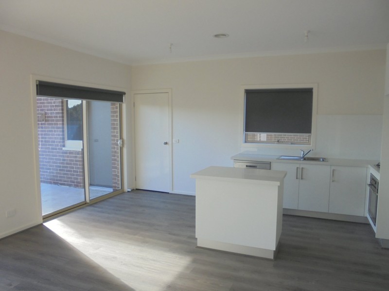 5/50 Dawn Avenue, Dandenong VIC 3175