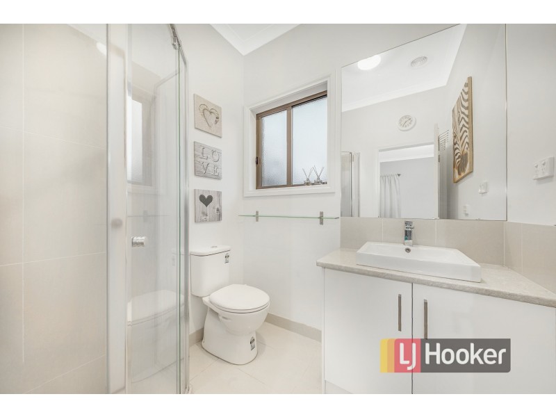 4/33 Jones Road, Dandenong VIC 3175