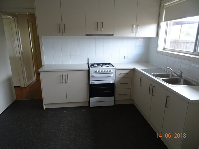 1/23 Edinborough Street, Hallam VIC 3803