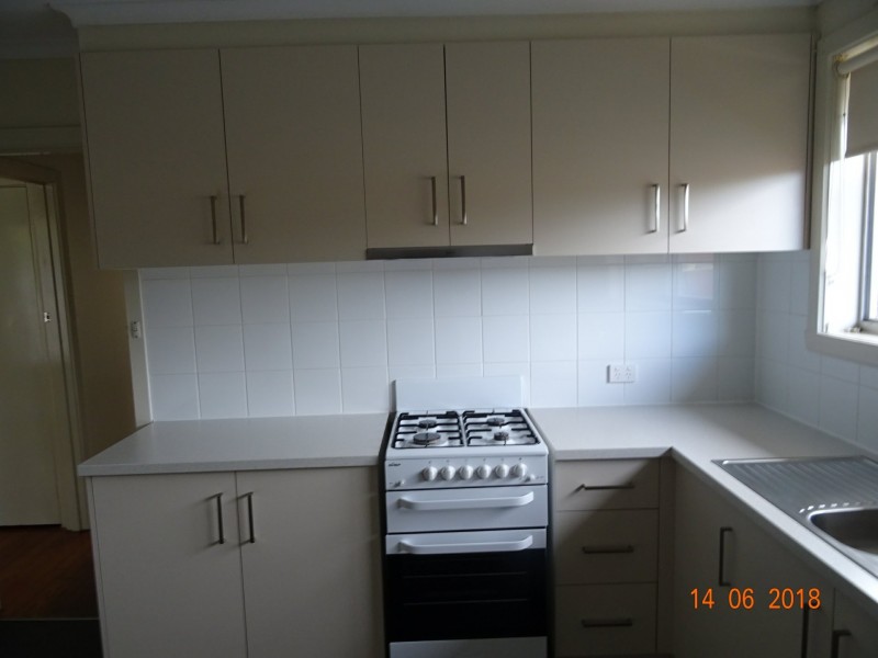 1/23 Edinborough Street, Hallam VIC 3803