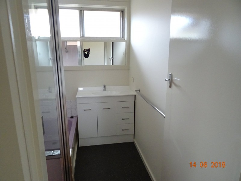 1/23 Edinborough Street, Hallam VIC 3803