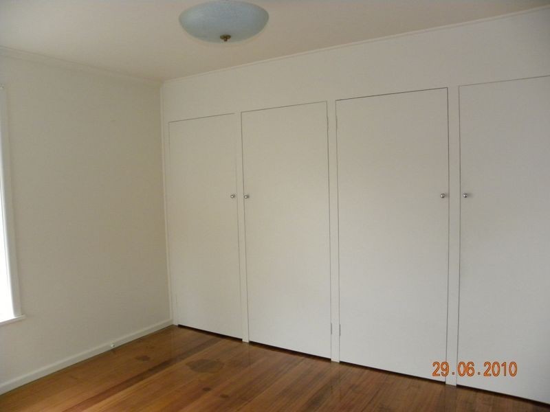 7 Ratcliffe Court, Keysborough VIC 3173