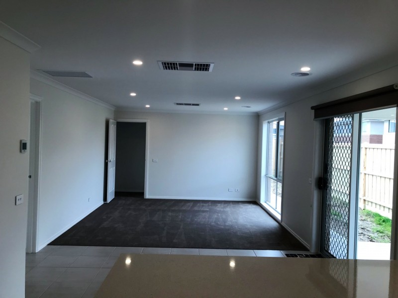 Lot 610/17 Arubi Avenue, Clyde North VIC 3978