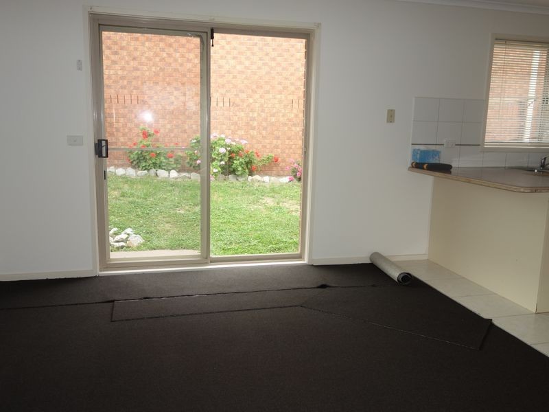 54 Preston Avenue, Endeavour Hills VIC 3802