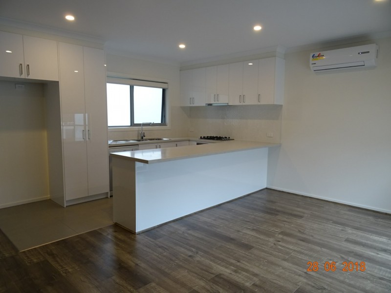 7/88 Princes Highway, Dandenong VIC 3175