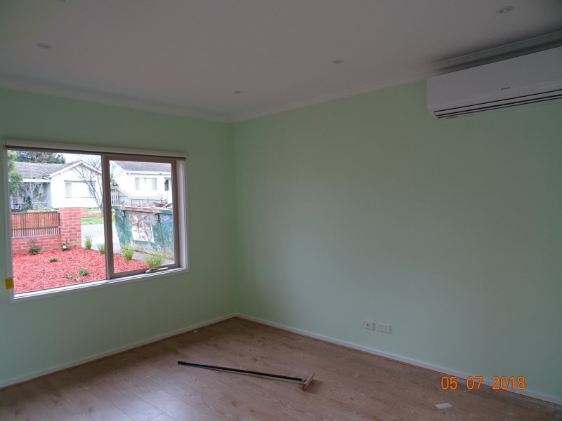 1/42 King George Parade, Dandenong VIC 3175