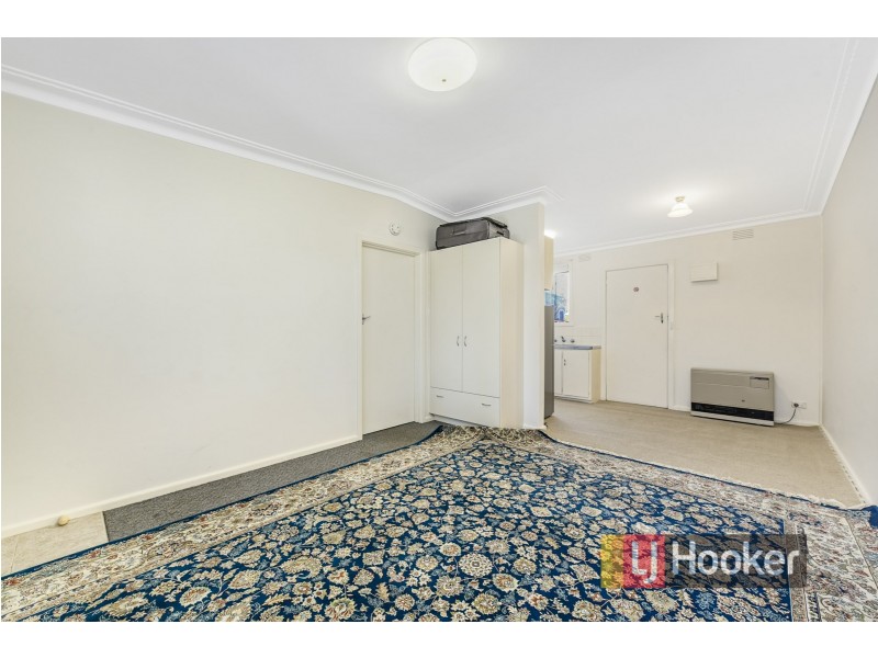 1, 2, 4/3 Rubida Court, Endeavour Hills VIC 3802